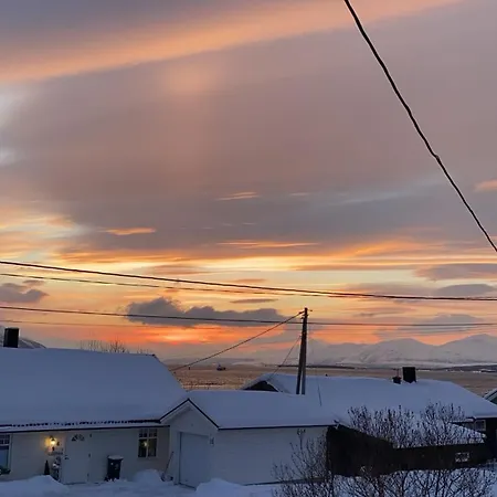 公寓 Fin Sentralt I Tromso, Gratis Parkering 特罗姆瑟